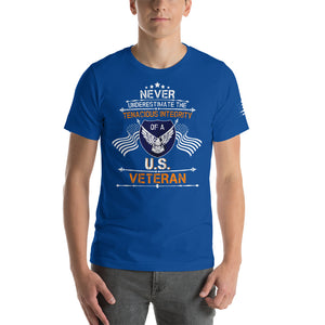 Never Underestimate U.S. Veteran T-shirt